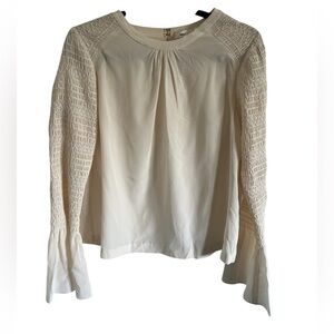 A.L.C.
SIDRA' SILK BLOUSE WITH GATHERED SLEEVE, size 8